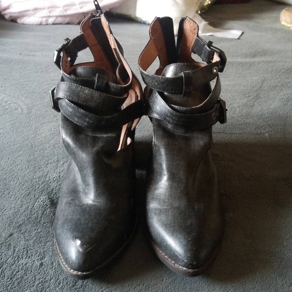 Jeffrey Campbell Everwell Booties